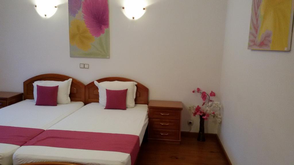 Family Hotel Elegance Arbanasi Exterior photo